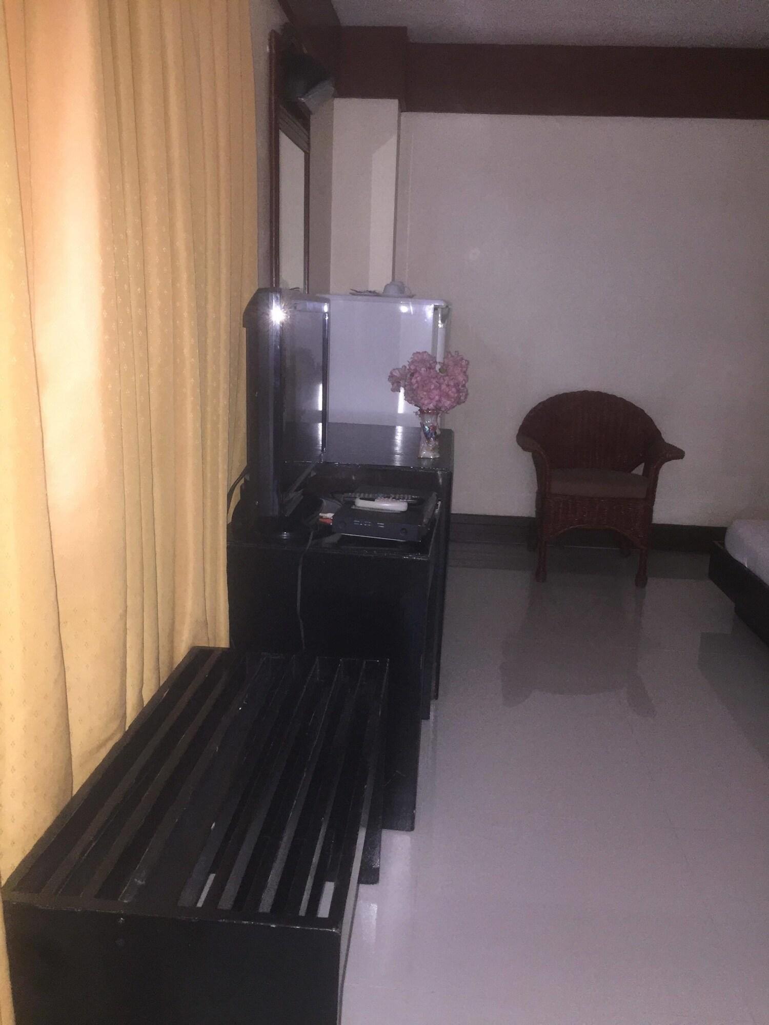 Paragon Suites Cebu Εξωτερικό φωτογραφία