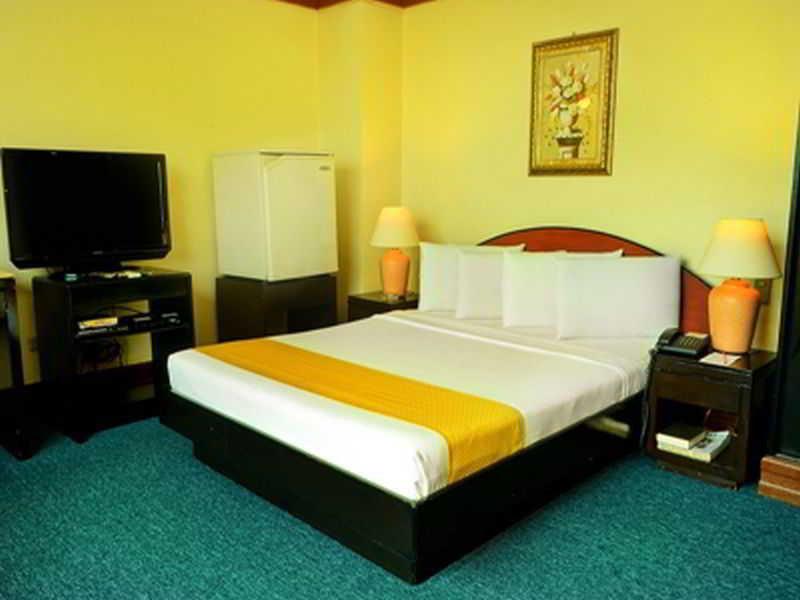 Paragon Suites Cebu Εξωτερικό φωτογραφία