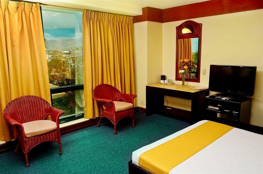 Paragon Suites Cebu Εξωτερικό φωτογραφία