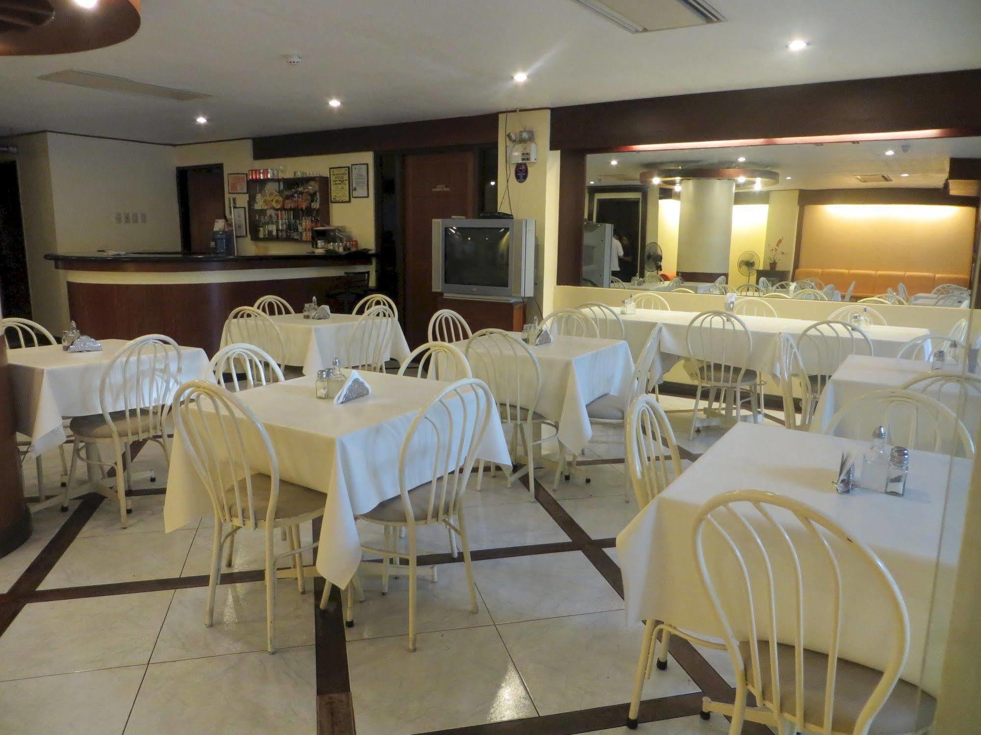 Paragon Suites Cebu Εξωτερικό φωτογραφία