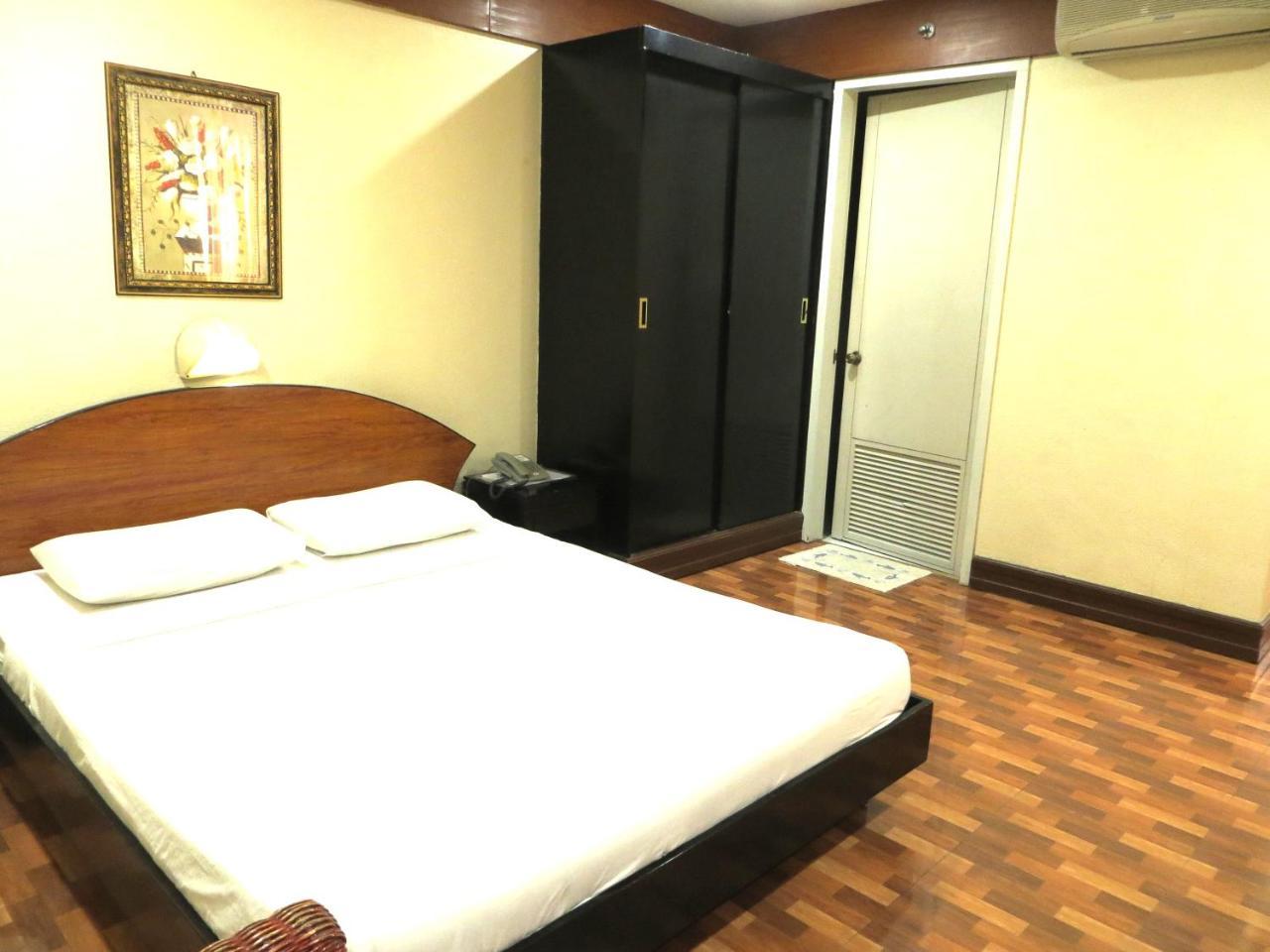 Paragon Suites Cebu Εξωτερικό φωτογραφία